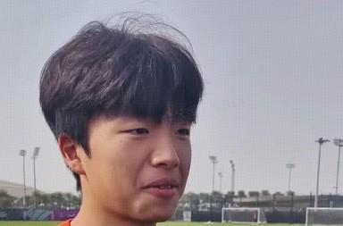 世俱杯官方-李镇全：虽然说已经创造了最好成绩，但我希望能够继续走下去