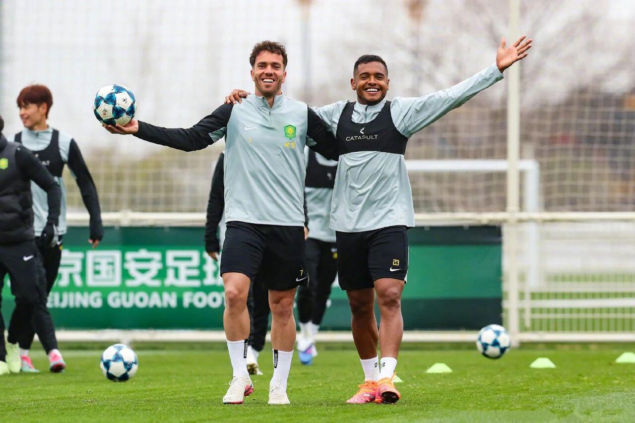 世俱杯官方-媒体人：国安外援达万问题略微复杂，能否出战京鲁大战存疑